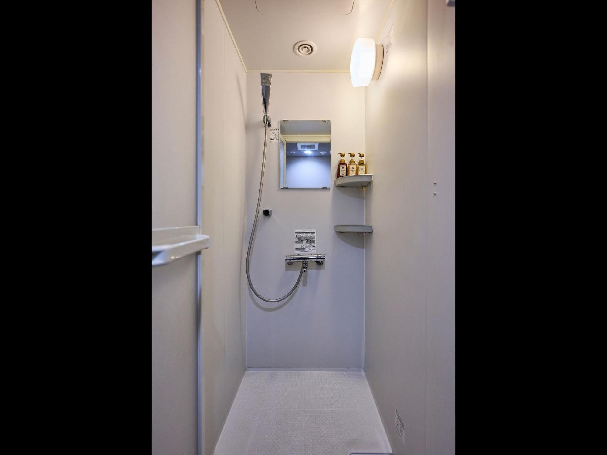 Hotel Plus Hostel Tokyo Akihabara Екстер'єр фото
